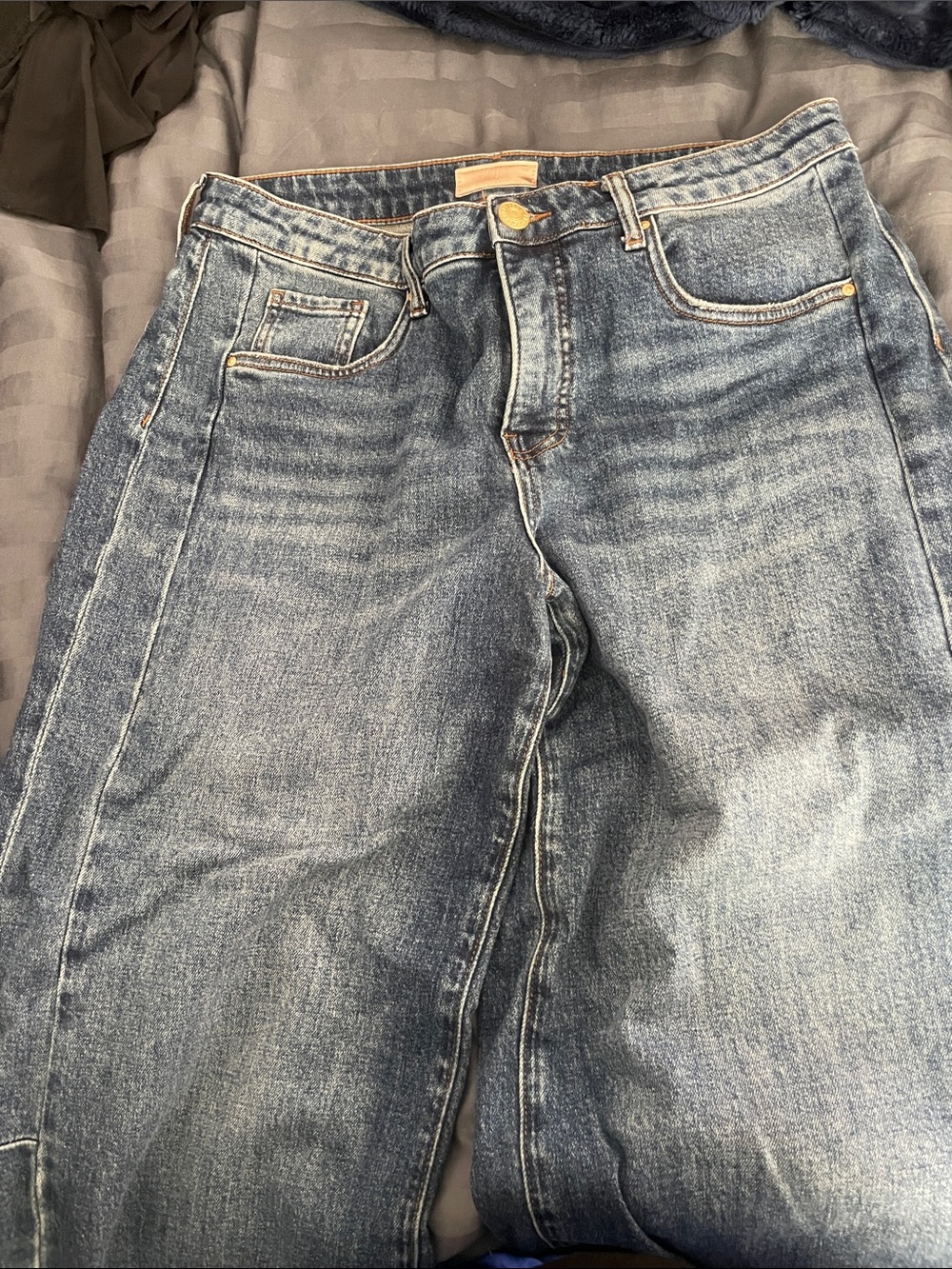 Kut from the Kloth Meg Ankle Jeans